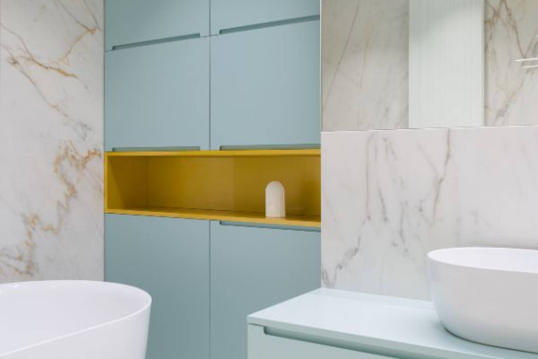 Luksusowy design - Zestaw mebli łazienkowych z umywalką, który ożywi twoją przestrzeń
